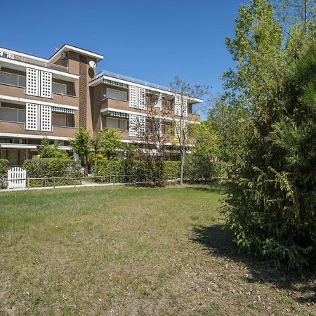 Residence Sea Бибионе Екстериор снимка