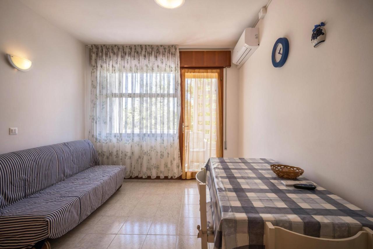 Residence Sea Бибионе Екстериор снимка