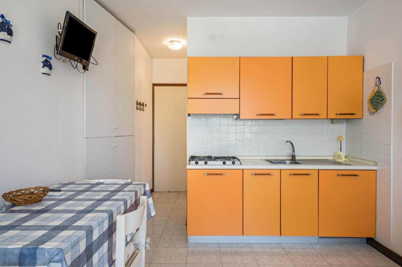 Residence Sea Бибионе Екстериор снимка